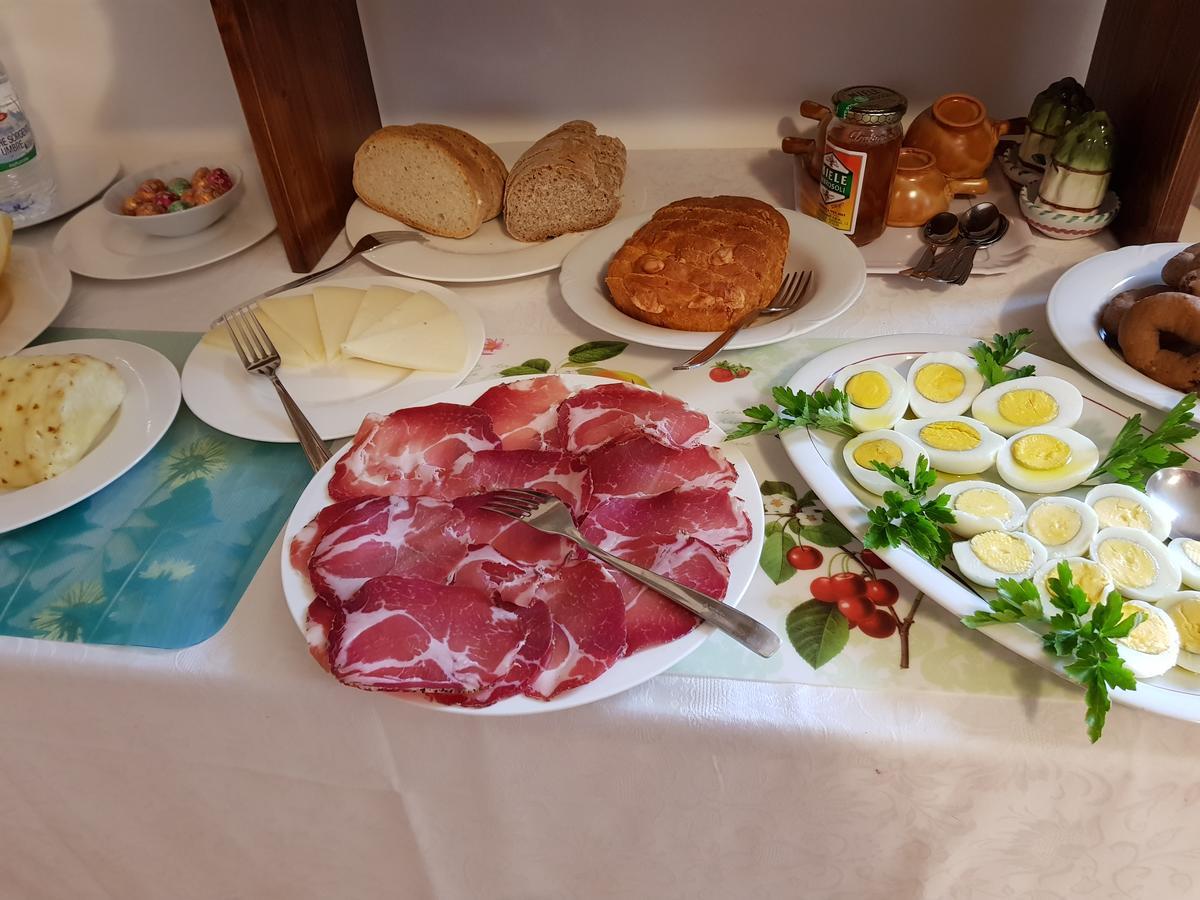 B&B Barbara Assisi Cannara Bagian luar foto