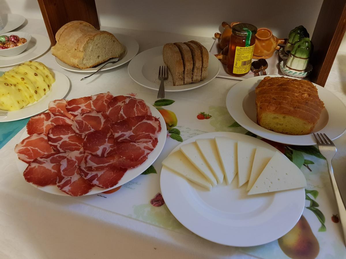 B&B Barbara Assisi Cannara Bagian luar foto